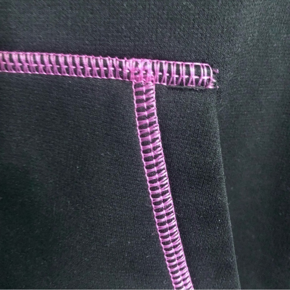 Nike Therma-Fit Black Pink Pullover Pouch Hoodie Medium Jacket - Picture 5 of 7